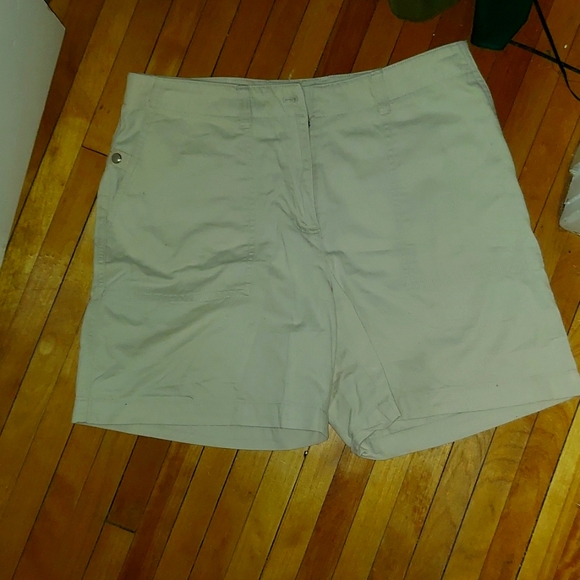 vintage women's cargo shorts - Picture 1 of 4